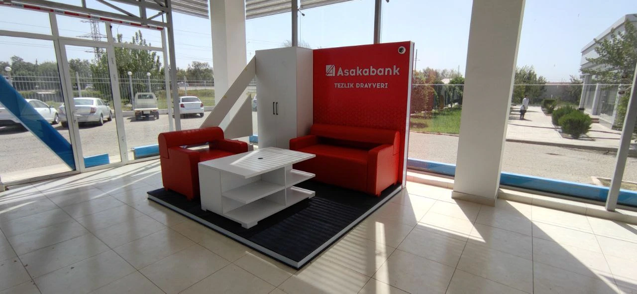 Клиентская зона Asakabank, ракурс 3